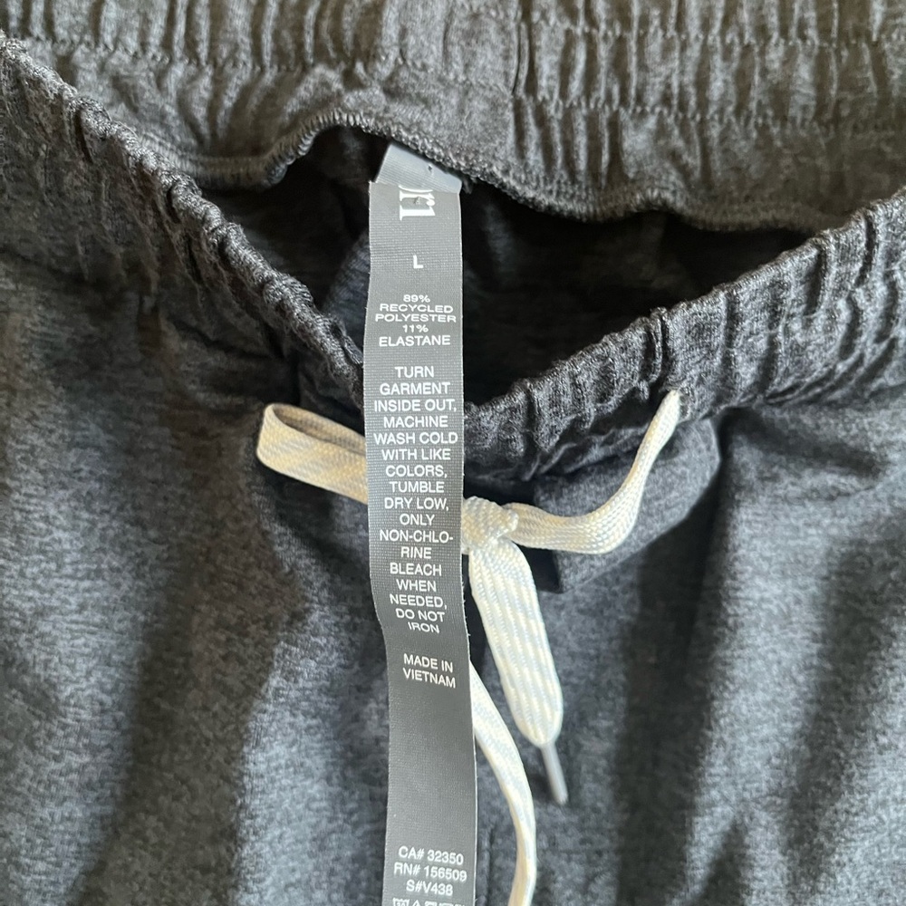 Vuori L Men's Ponto Performance Jogger - Picture 4 of 5